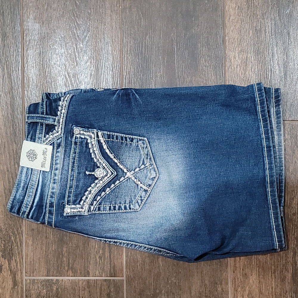 Miss Me Shorts size 34